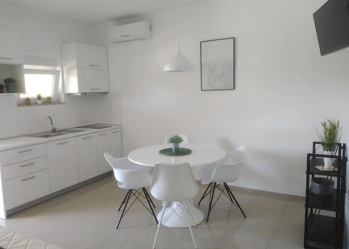 Kate Apartment